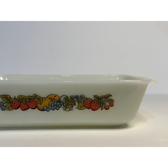 VTG Anchor Hocking Fire-King Oven-Proof White Milk Glass Loaf Pan With Fruit Des - Picture 3 of 6